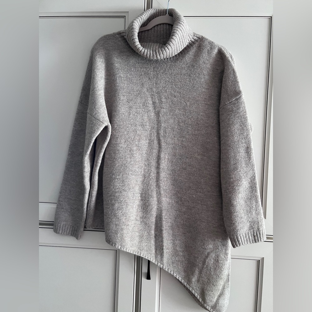 Cozy BeigeTurtleneck Sweater